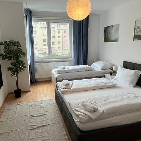 Cool Schonbrunn Apt 2Br Apartamento Viena Exterior foto